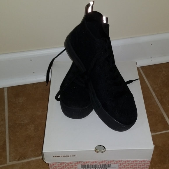 Fabletics Shoes - Hi top sneakers